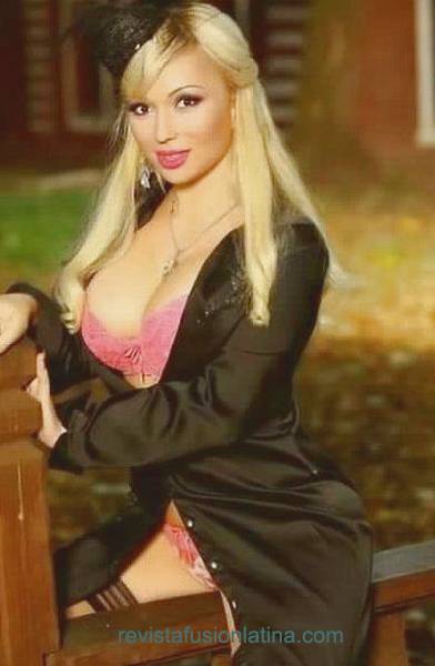Blonde anal sluts: Floryane, 27