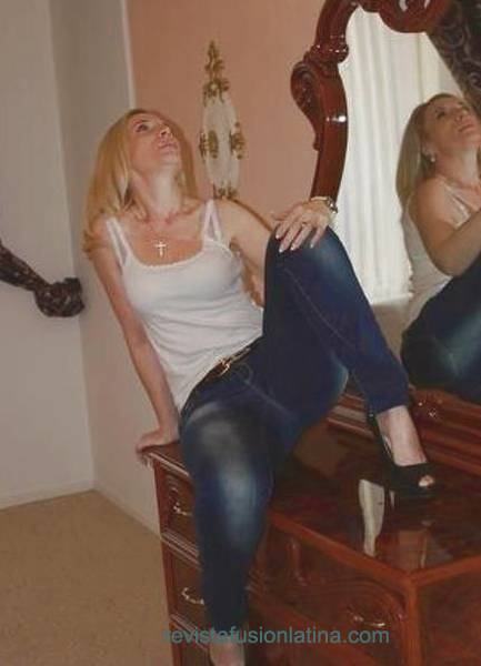 Model prostitutes: Lusia lady available, 19 y/o